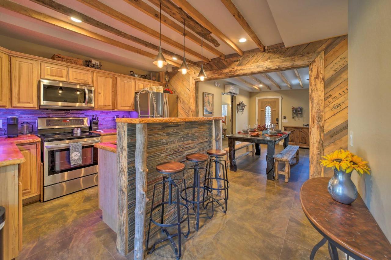 Cozy Cabin Retreat With Patio And Fenced Yard Payson Bagian luar foto